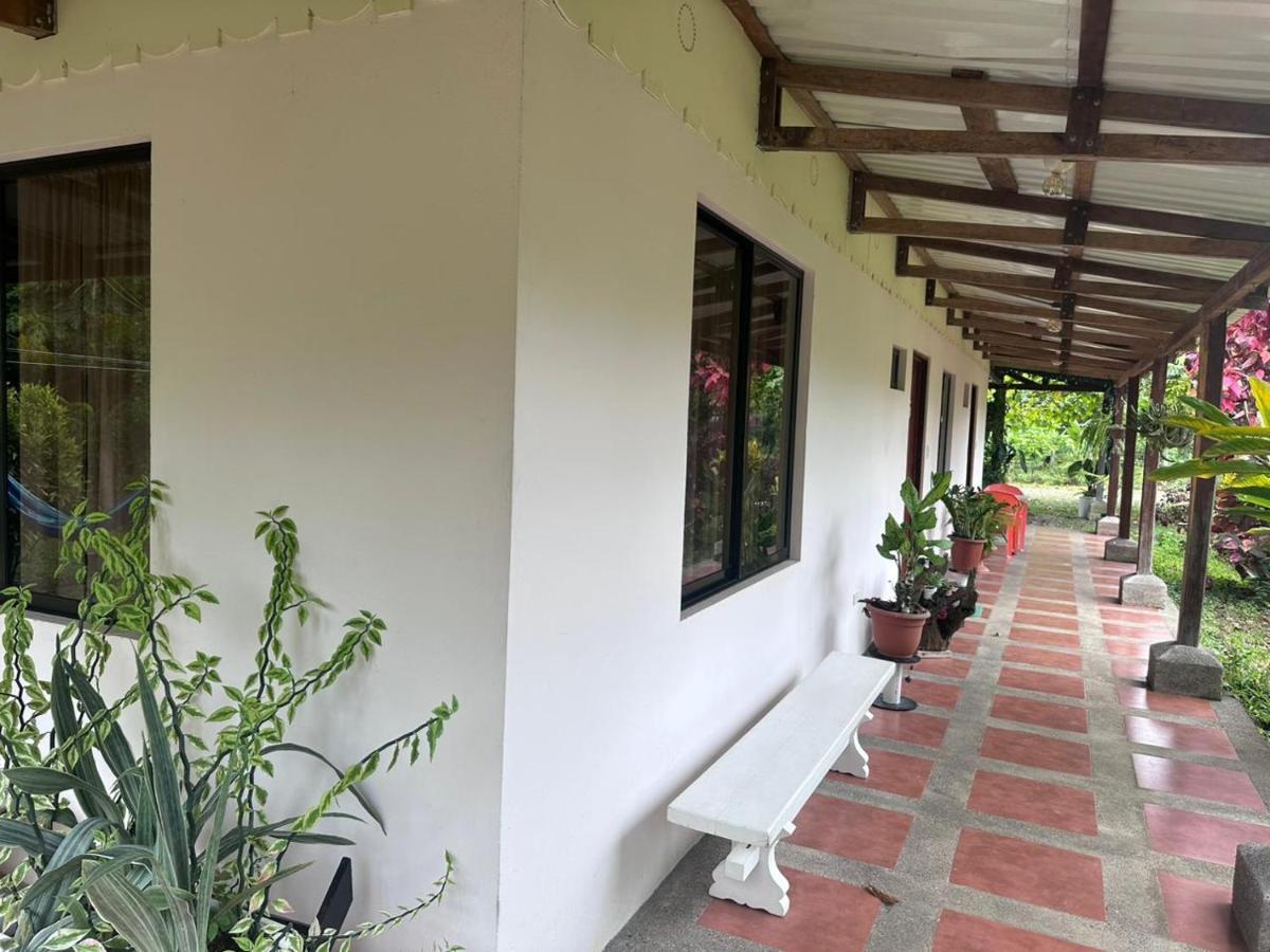 River Side Lodge Horquetas Zewnętrze zdjęcie